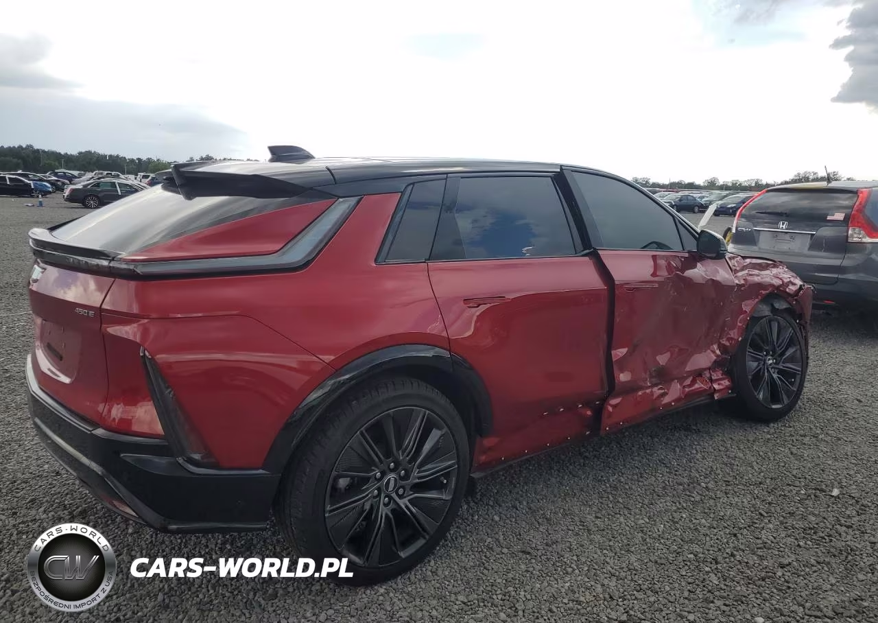 2025 Cadillac Lyriq Sport VIN:1GYKPYRKXSZ310964 - 3