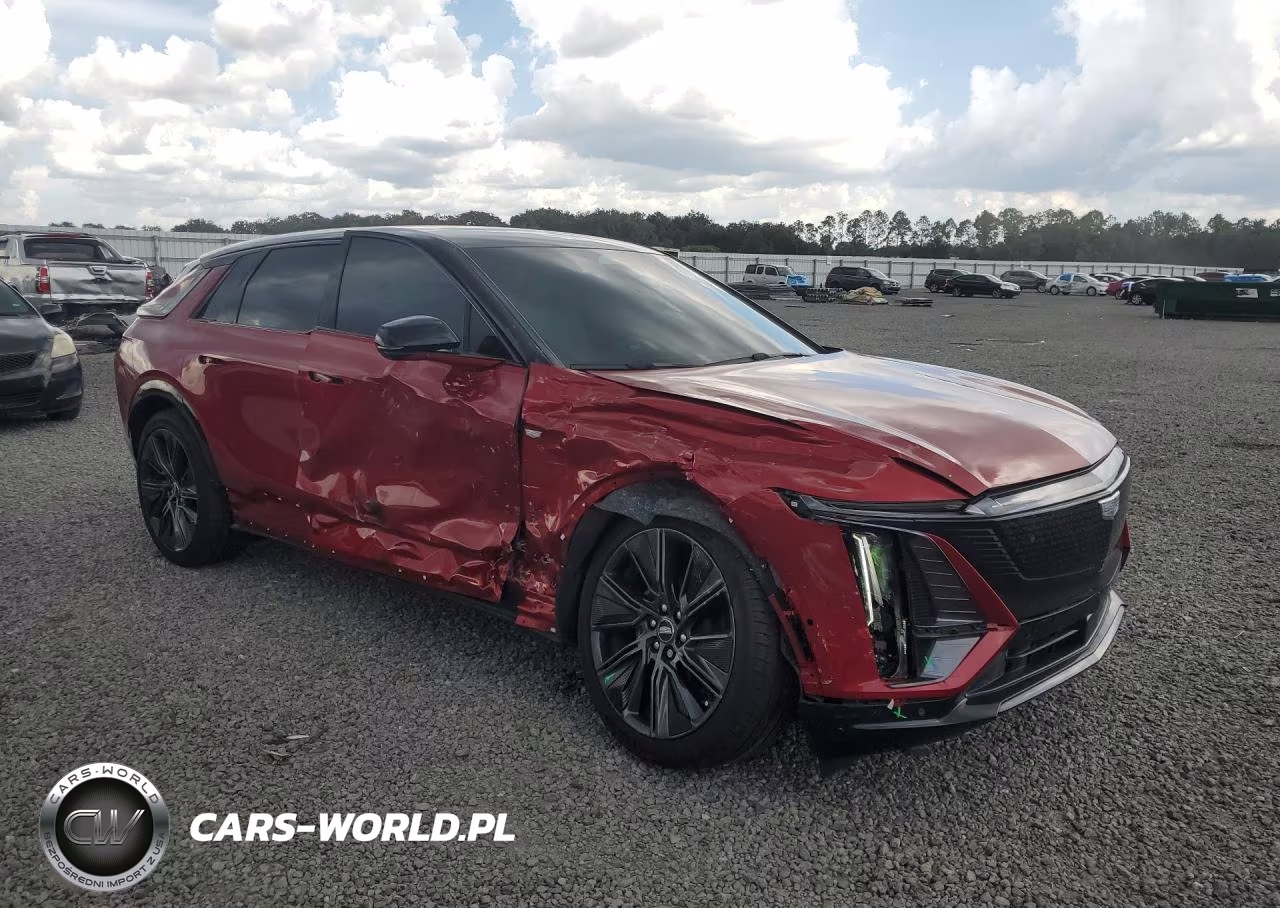 2025 Cadillac Lyriq Sport VIN:1GYKPYRKXSZ310964 - 4