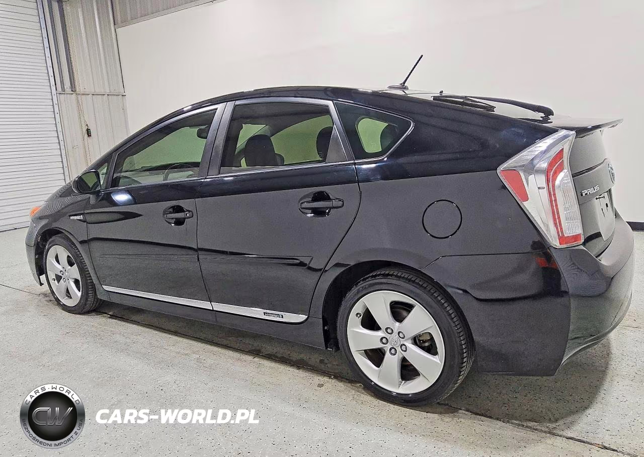 2014 Toyota Prius Five VIN:JTDKN3DU9E0392203 - 2
