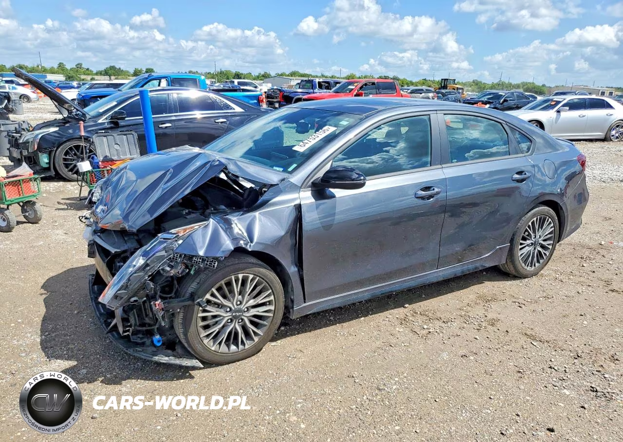 2024 Kia Forte Gt Line – zdjęcie 1 z 12