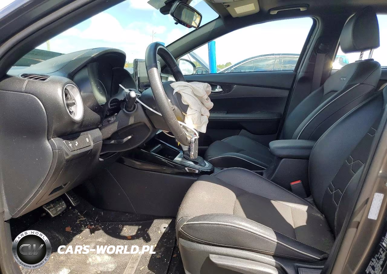 2024 Kia Forte Gt Line VIN:3KPF54AD8RE820416 - 7