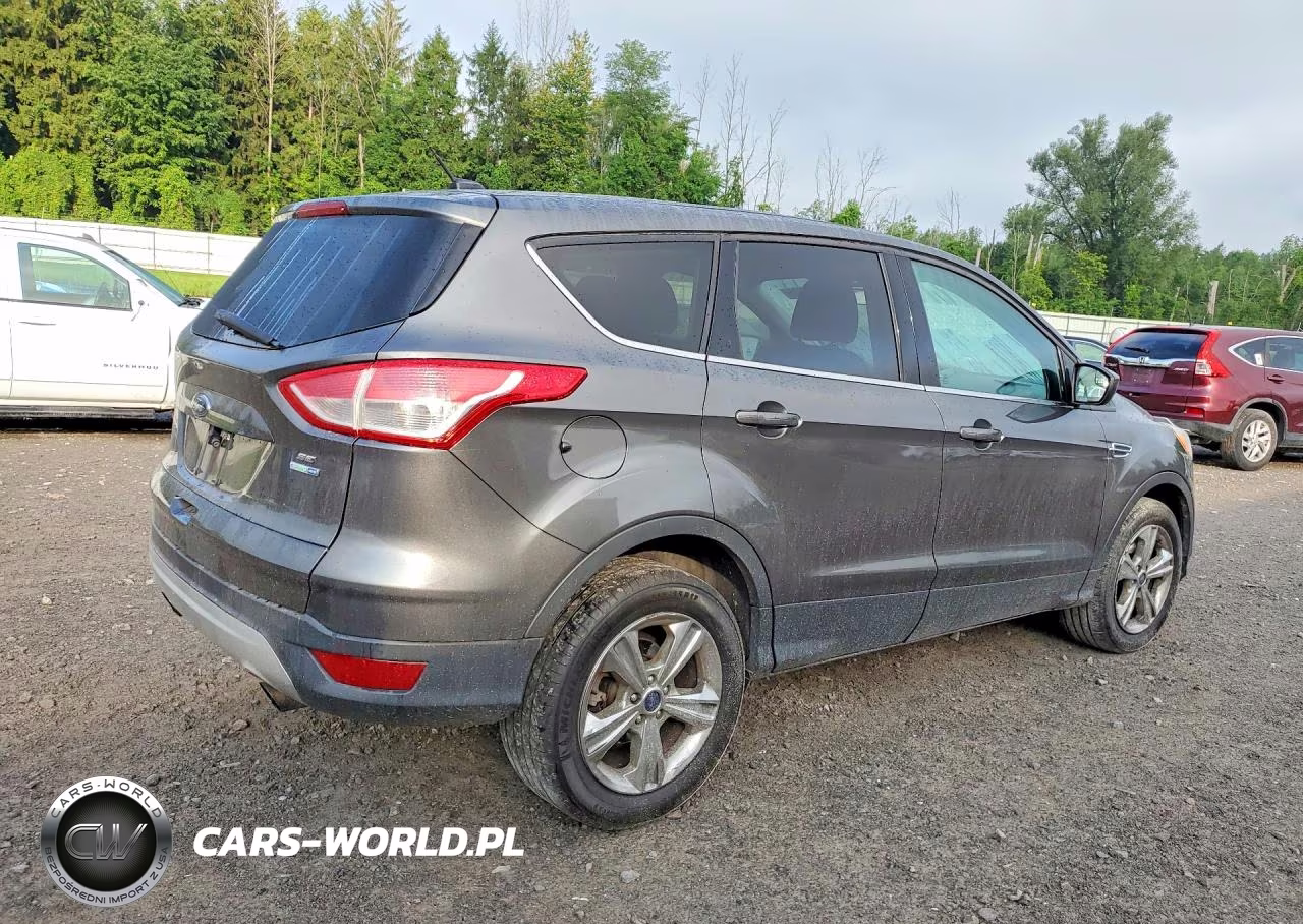 2016 Ford Escape Se VIN:1FMCU9G92GUA22817 - 3