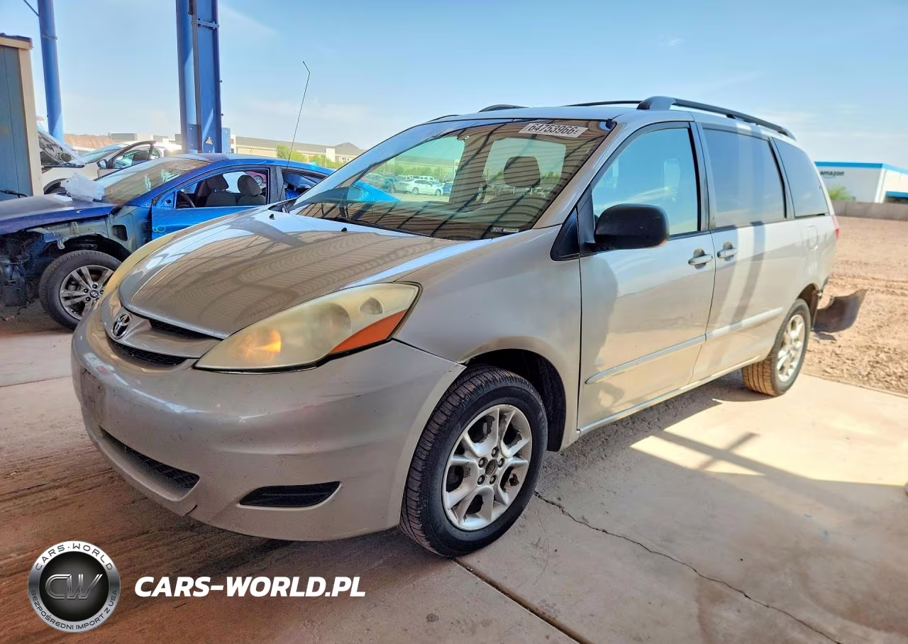 2006 Toyota Sienna Le – zdjęcie 1 z 14