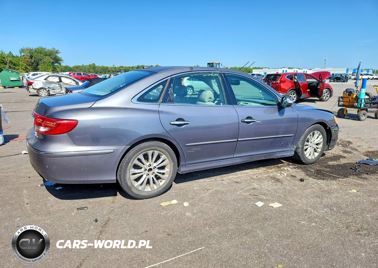 2011 Hyundai Azera Limited VIN:KMHFC4DF3BA526722 - 3