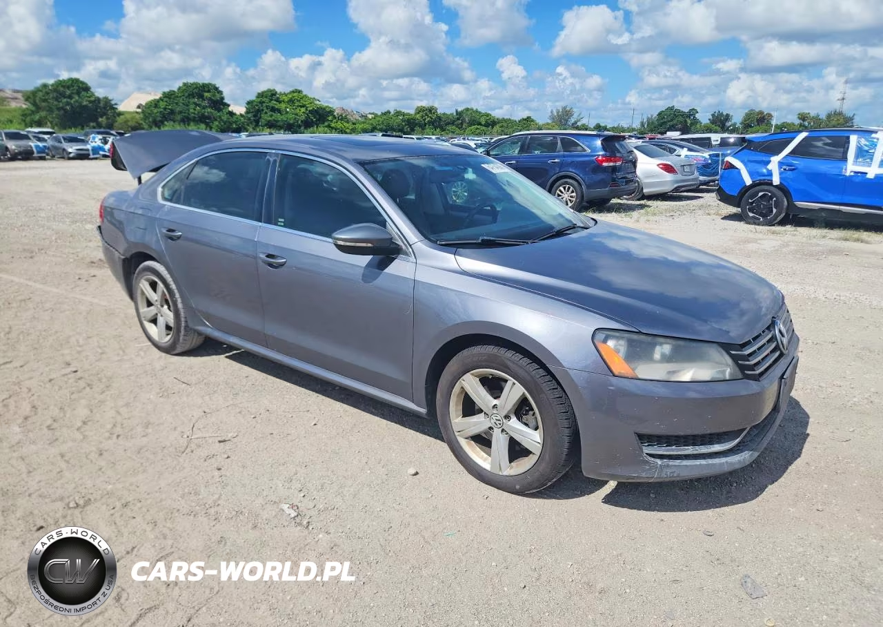 2012 Volkswagen Passat Se VIN:1VWBN7A37CC044945 - 4
