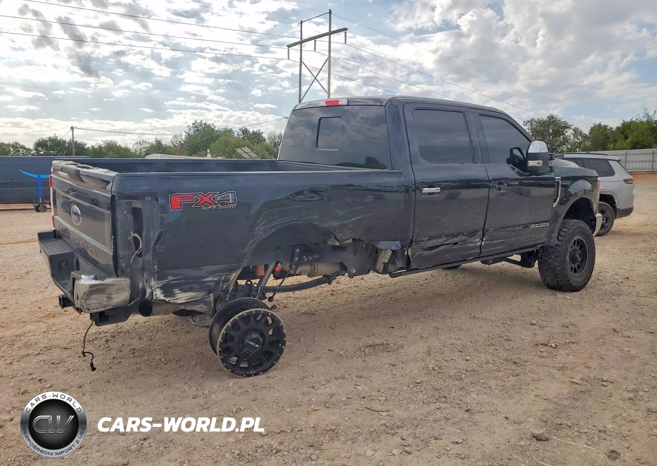 2018 Ford F250 Super Duty VIN:1FT7W2BT6JEB51980 - 3