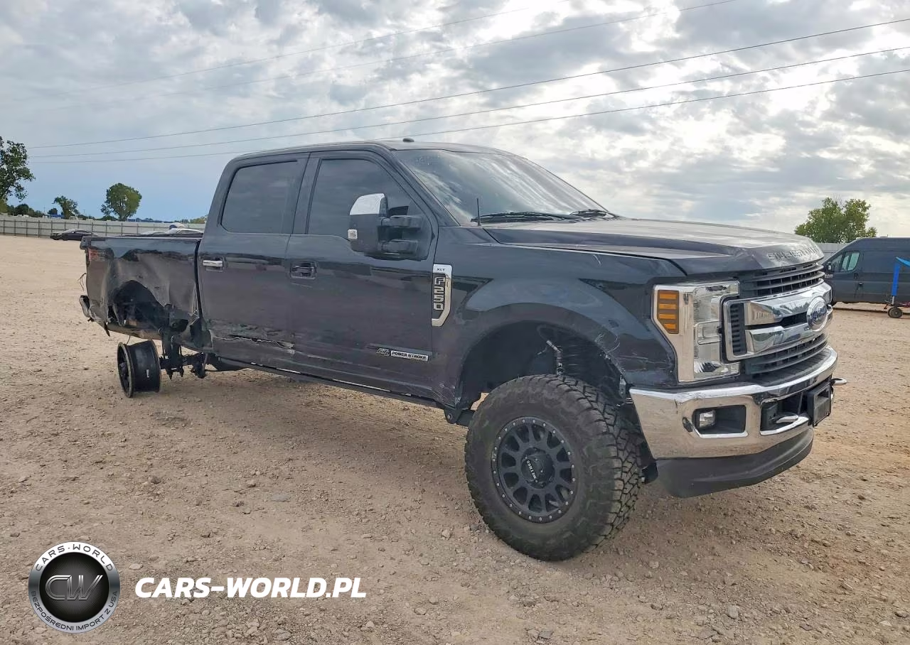 2018 Ford F250 Super Duty VIN:1FT7W2BT6JEB51980 - 4