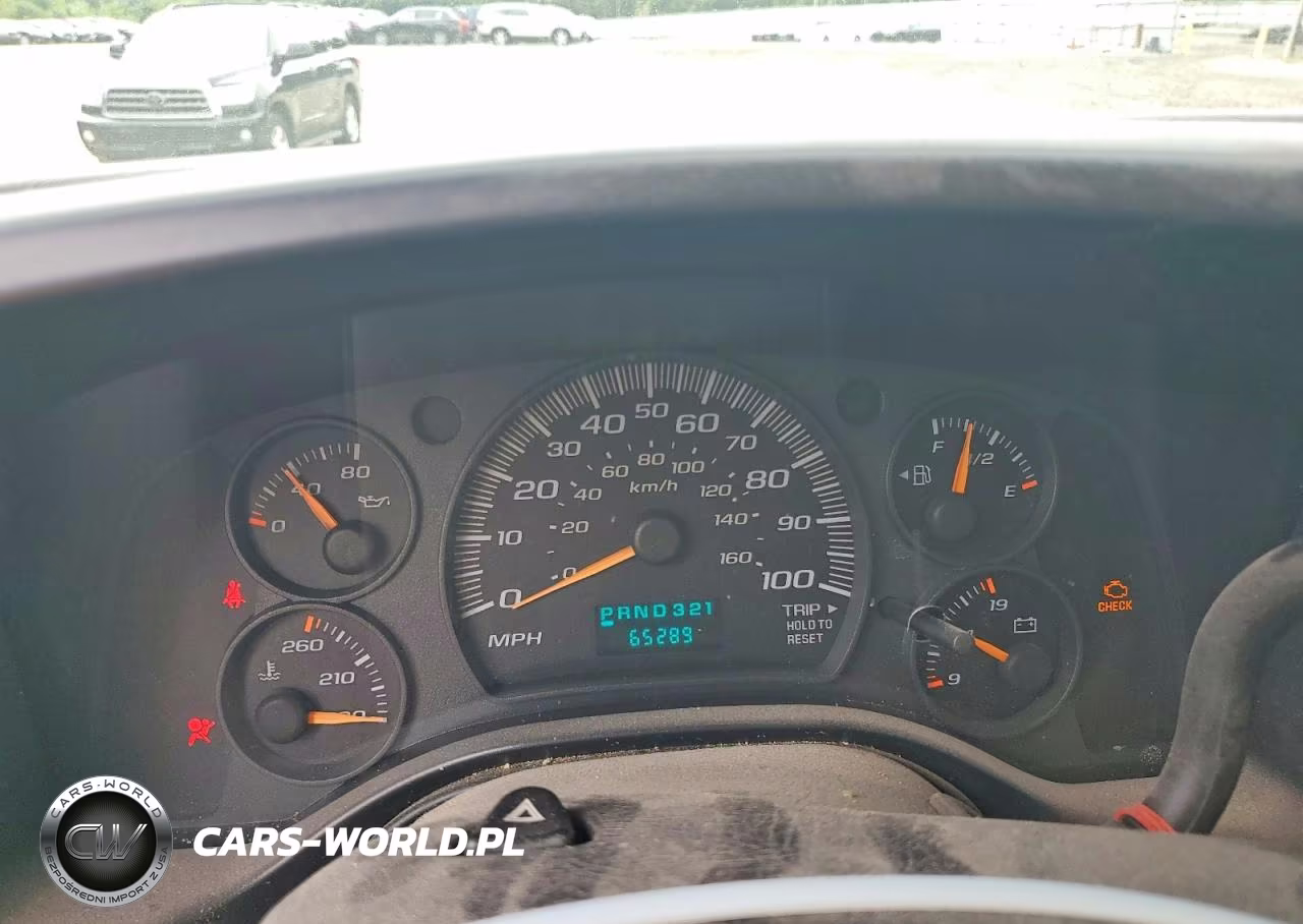 2004 Chevrolet Express G3500 VIN:1GBHG31U241143070 - 9