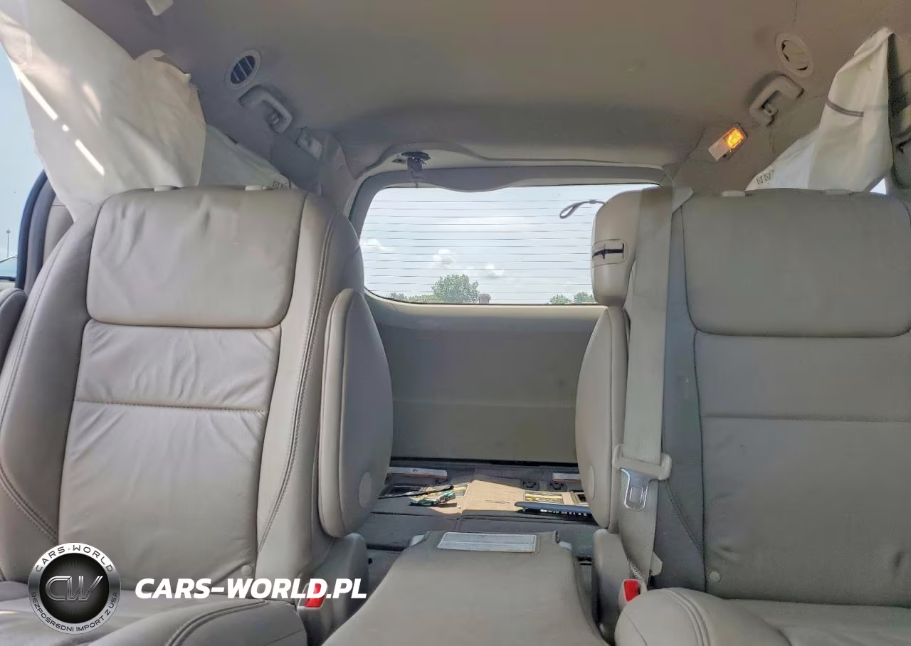 2015 Toyota Sienna Xle 8-Passenger VIN:5TDYK3DC8FS687429 - 10