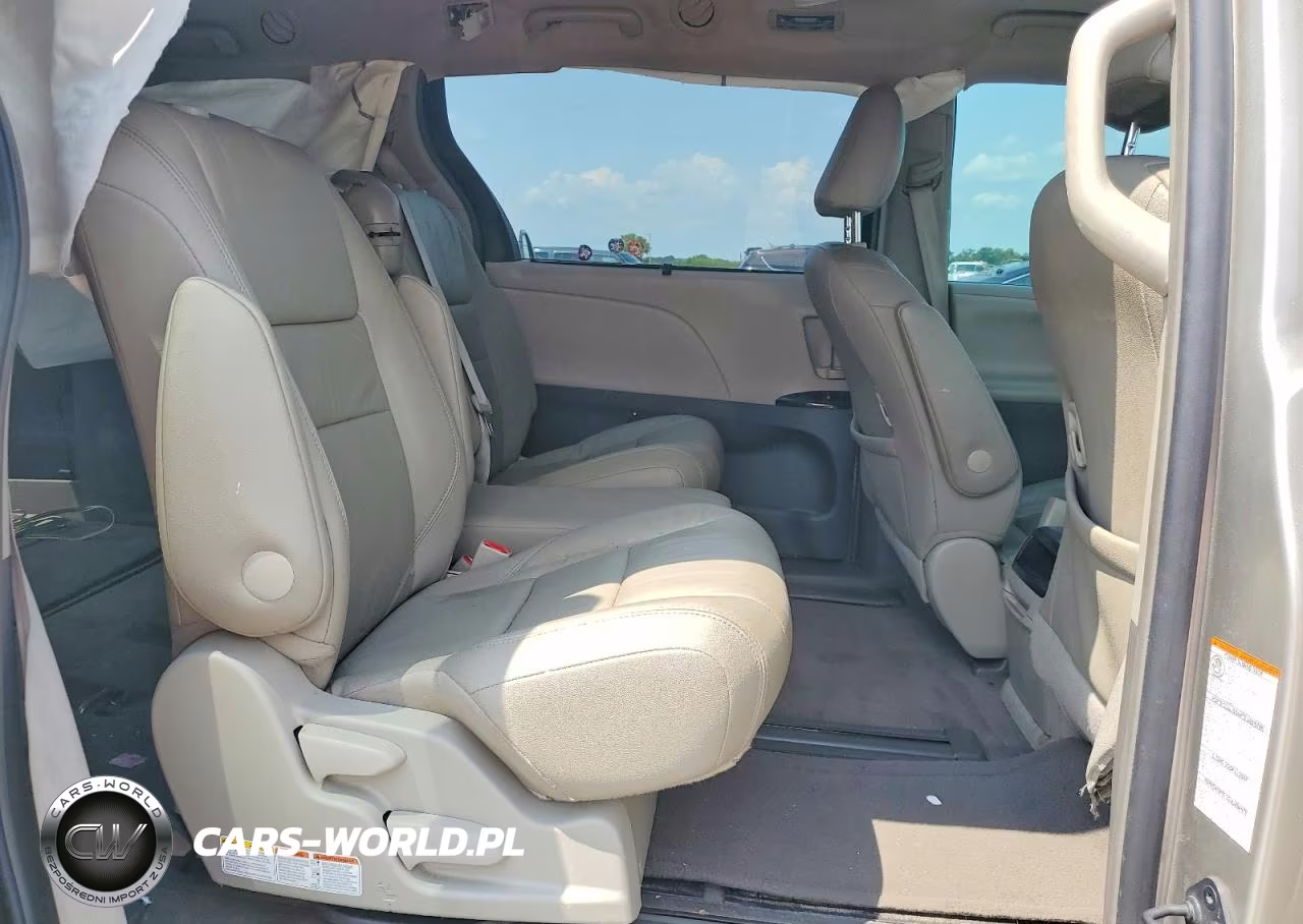 2015 Toyota Sienna Xle 8-Passenger VIN:5TDYK3DC8FS687429 - 11