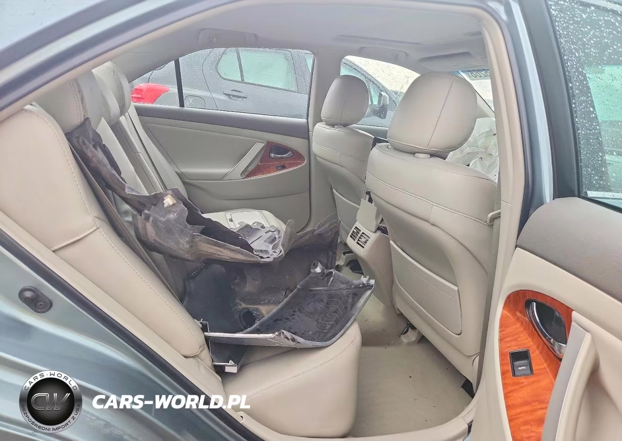 2011 Toyota Camry Xle VIN:4T1BF3EK2BU703173 - 10
