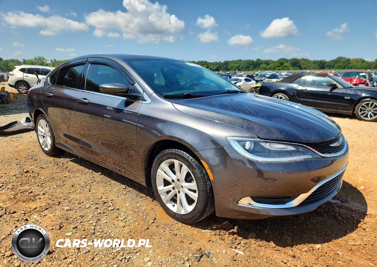 2015 Chrysler 200 Limited VIN:1C3CCCAB5FN751956 - 4