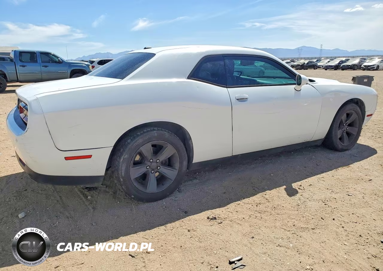 2016 Dodge Challenger Sxt VIN:2C3CDZAGXGH107813 - 3