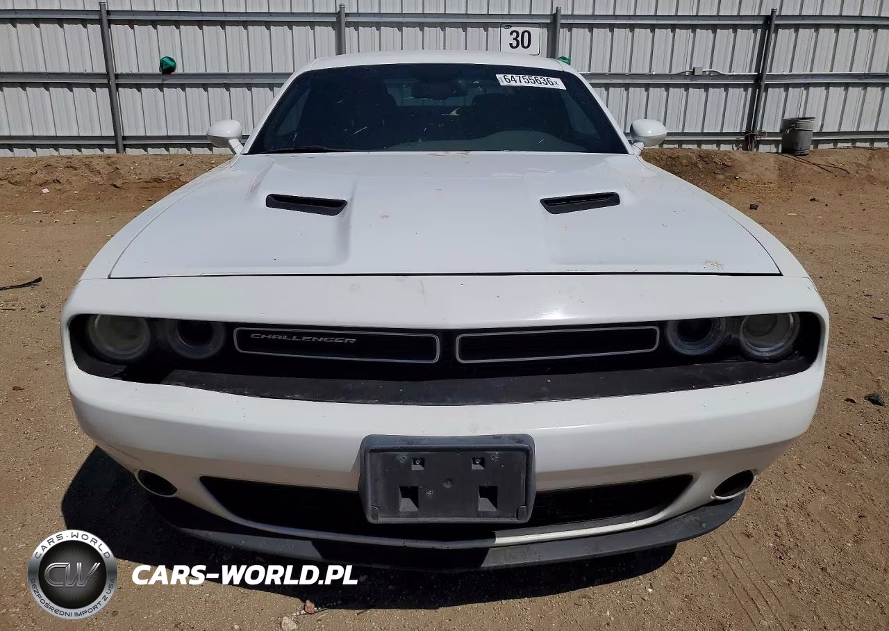 2016 Dodge Challenger Sxt VIN:2C3CDZAGXGH107813 - 5