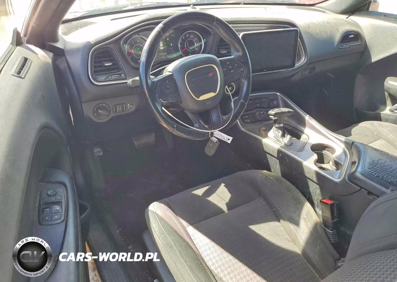 2016 Dodge Challenger Sxt VIN:2C3CDZAGXGH107813 - 8