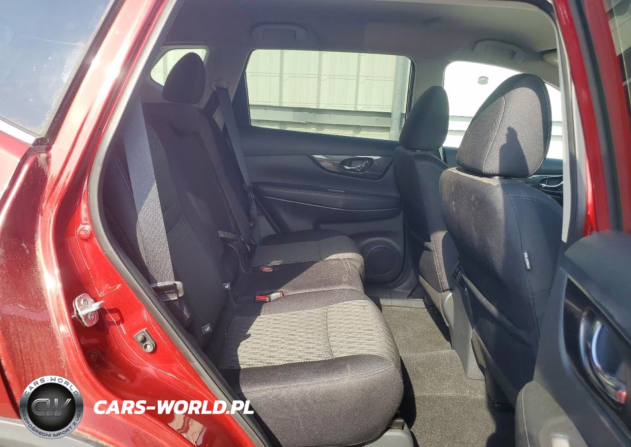 2018 Nissan Rogue S VIN:5N1AT2MT0JC842148 - 10