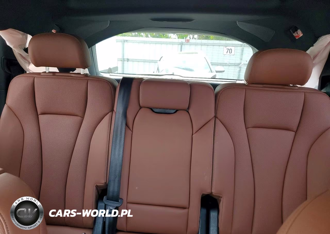 2025 Audi Q7 Premium Plus VIN:WA1LVBF7XSD021216 - 10