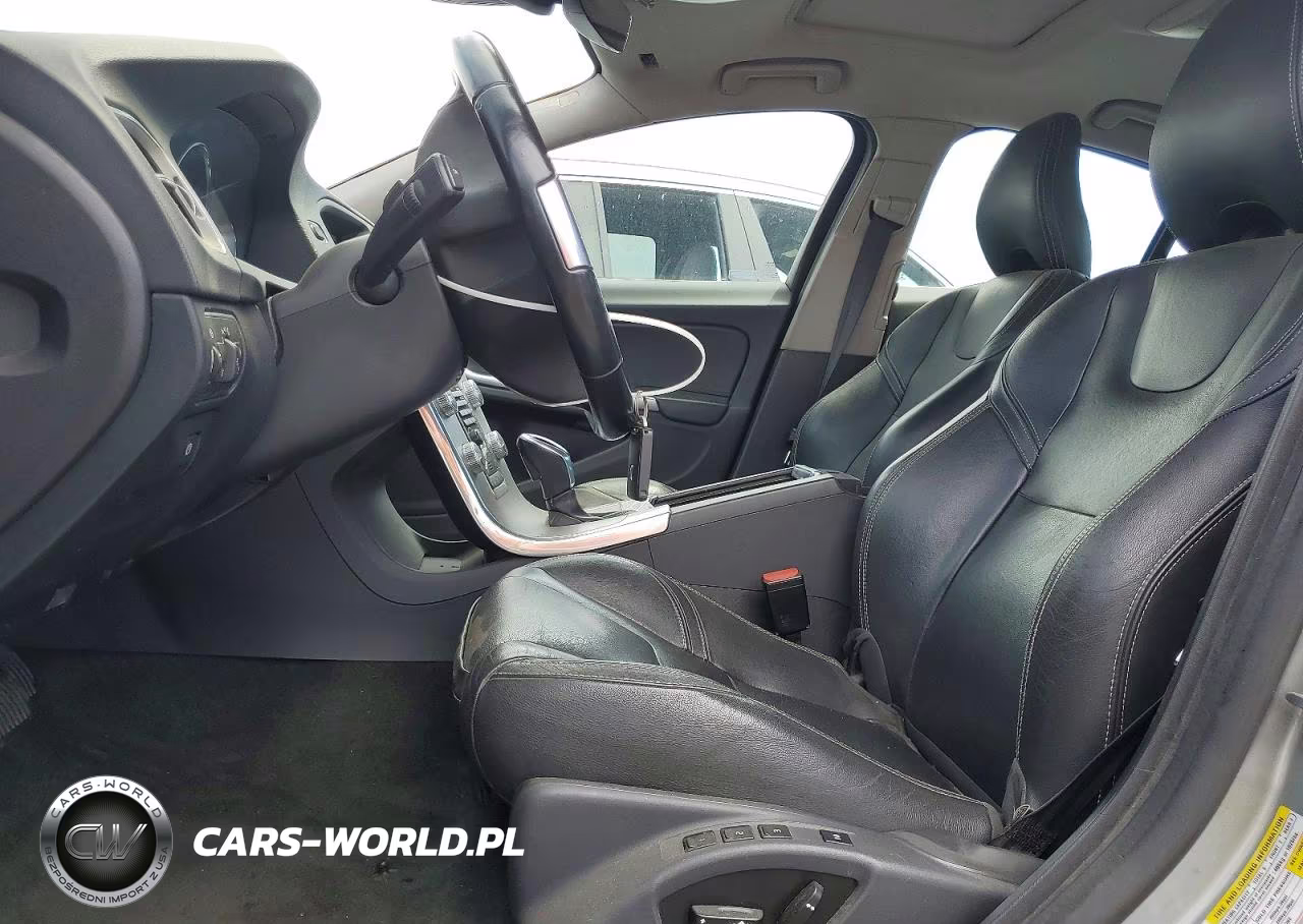 2017 Volvo S60 VIN:YV126MFL0H2438057 - 7