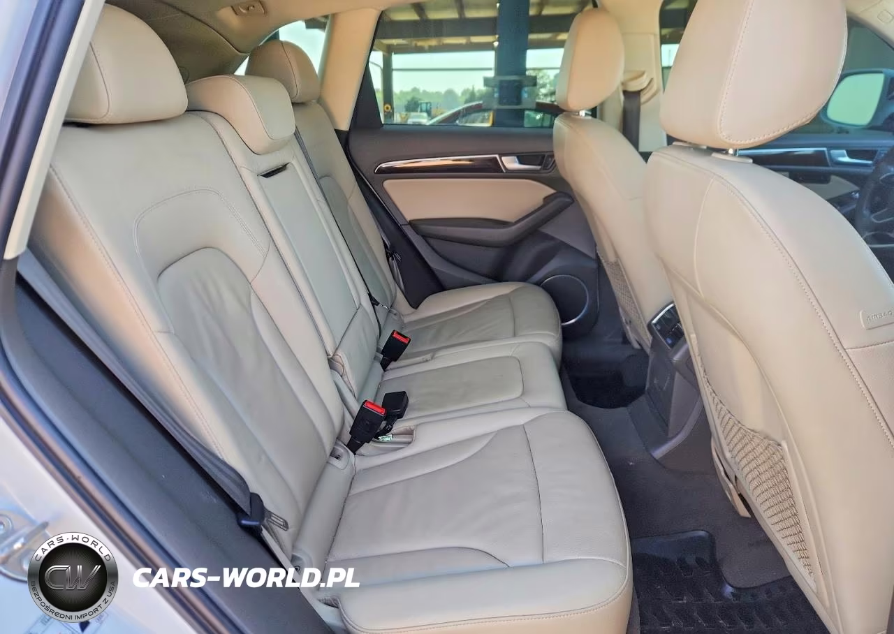 2016 Audi Q5 Premium Plus VIN:WA1L2AFP6GA071705 - 11