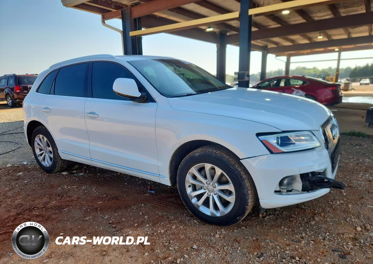 2016 Audi Q5 Premium Plus VIN:WA1L2AFP6GA071705 - 4