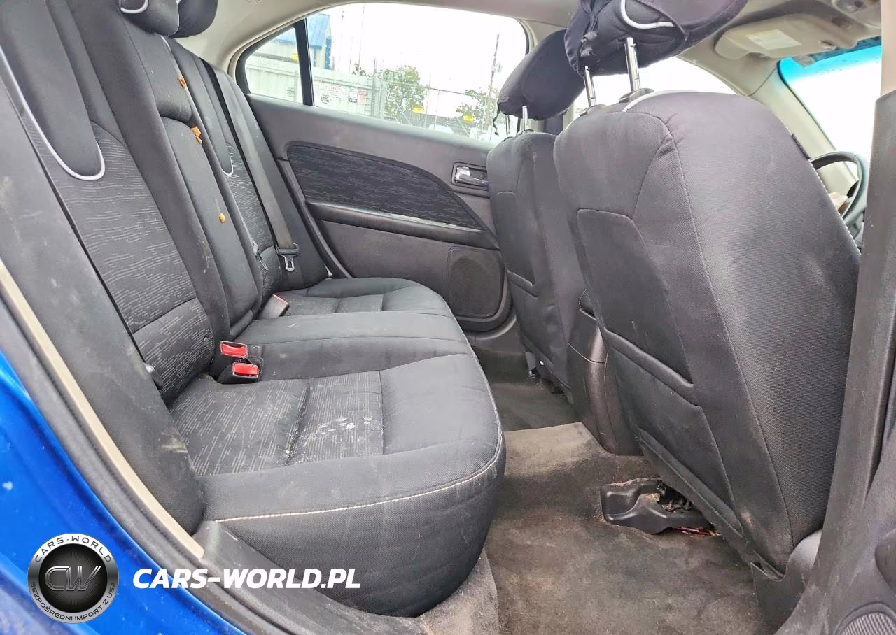 2011 Ford Fusion Se VIN:3FAHP0HA1BR329312 - 10