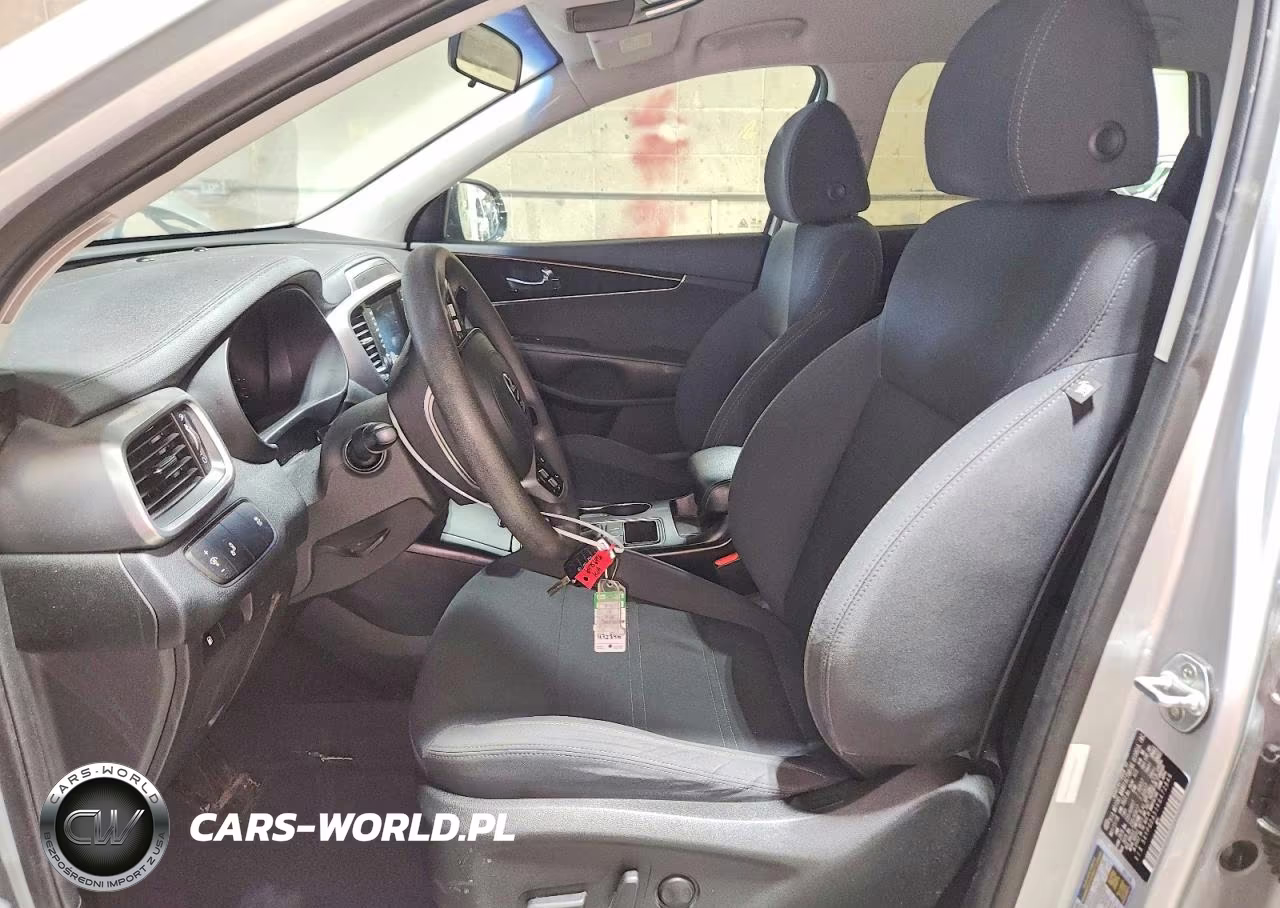 2019 Kia Sorento Lx V6 VIN:5XYPGDA51KG472846 - 7