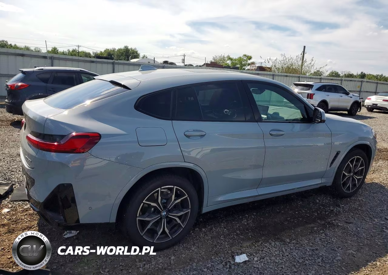 2024 BMW X4 xDrive30I VIN:5UX33DT05R9T69547 - 3