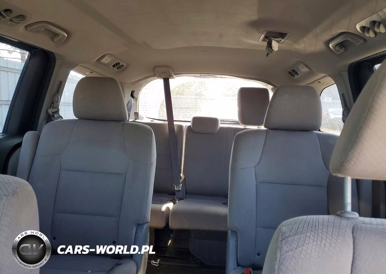 2017 Honda Odyssey Se VIN:5FNRL5H30HB004055 - 10