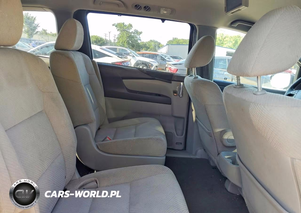 2017 Honda Odyssey Se VIN:5FNRL5H30HB004055 - 11