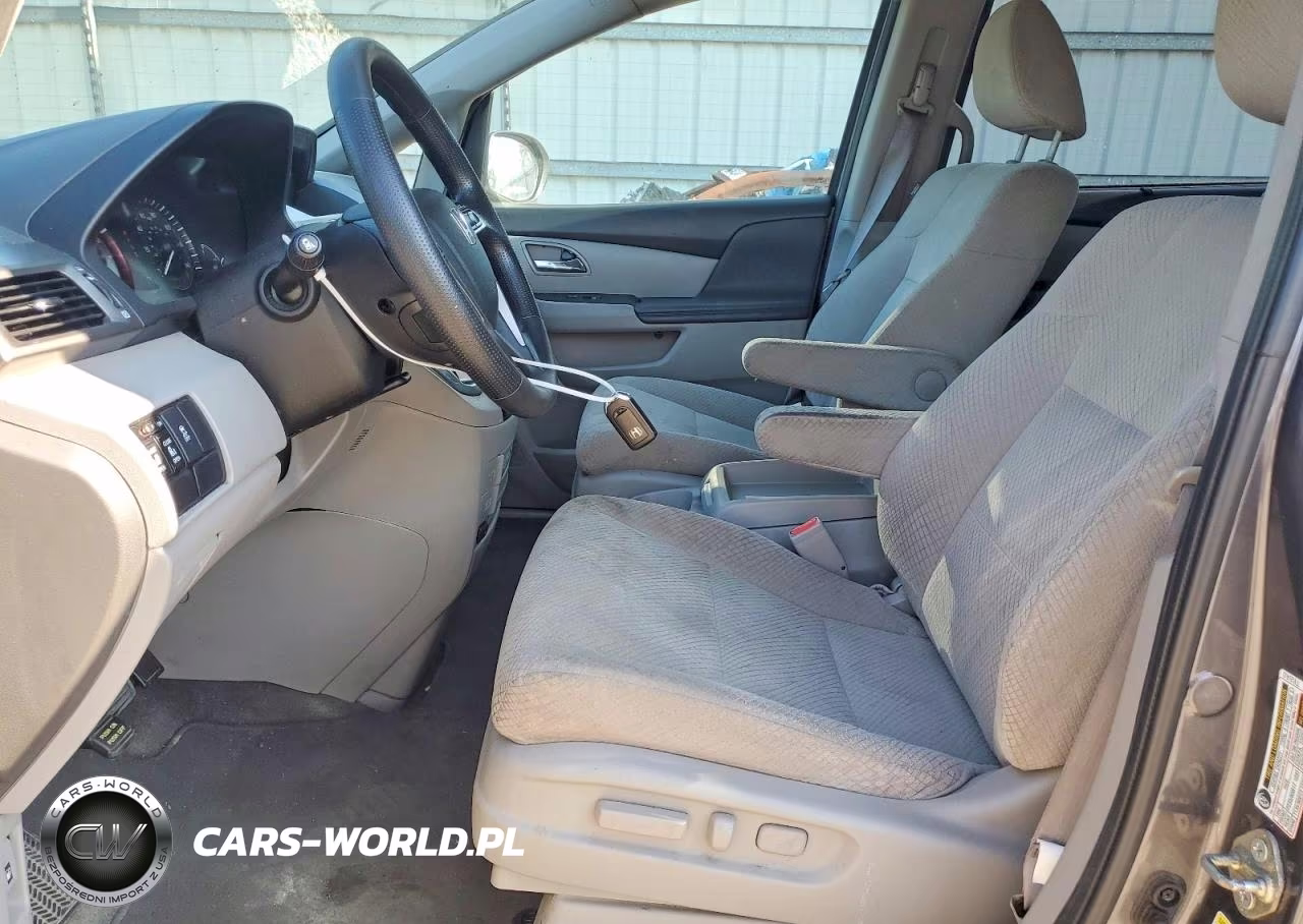 2017 Honda Odyssey Se VIN:5FNRL5H30HB004055 - 7