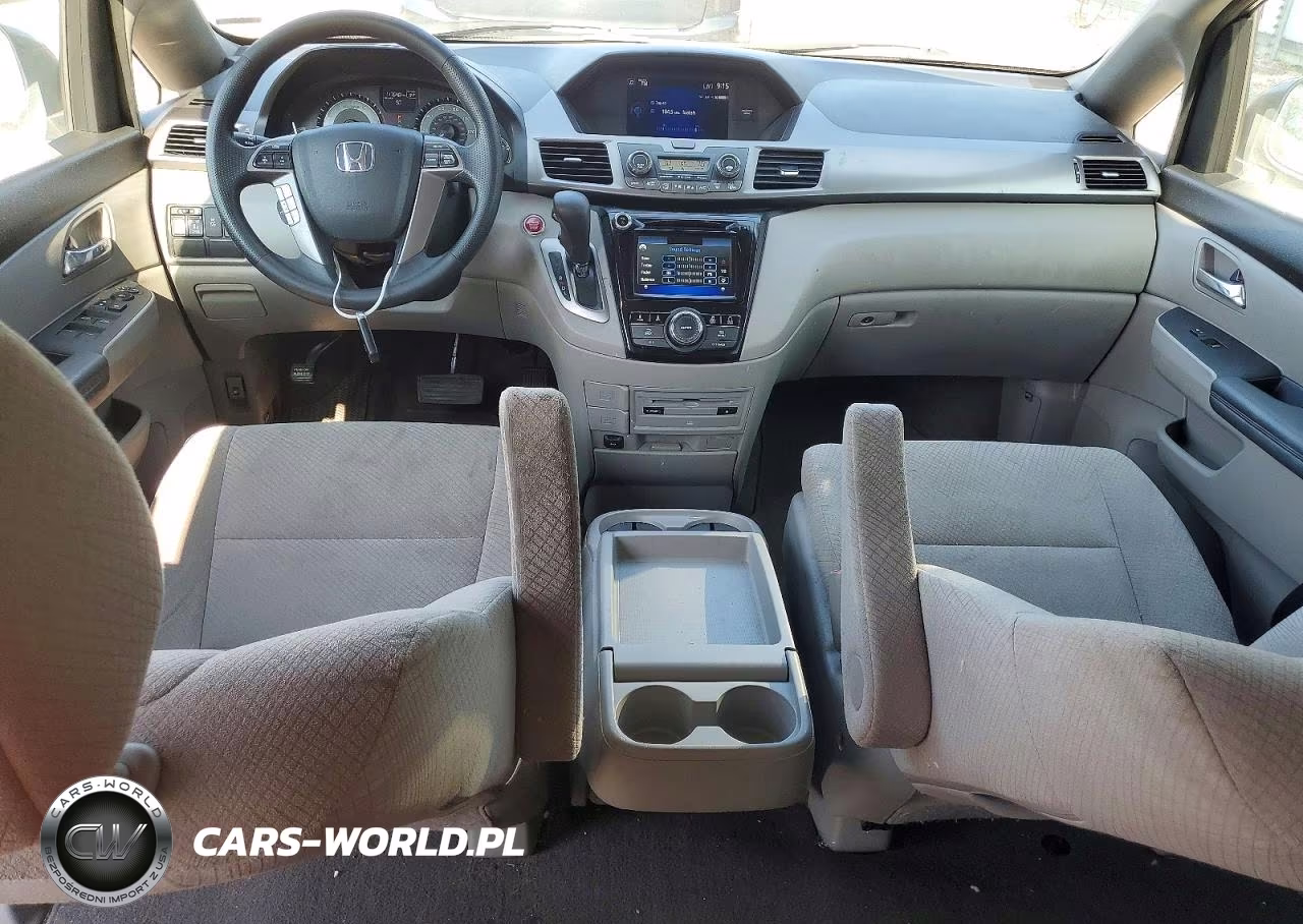 2017 Honda Odyssey Se VIN:5FNRL5H30HB004055 - 8