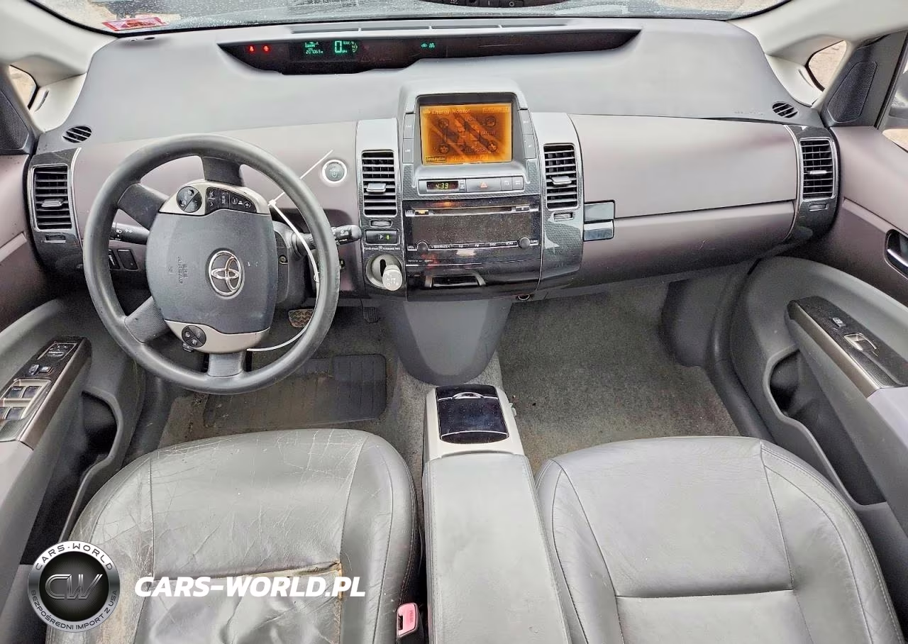 2005 Toyota Prius Base VIN:JTDKB20U053125796 - 8