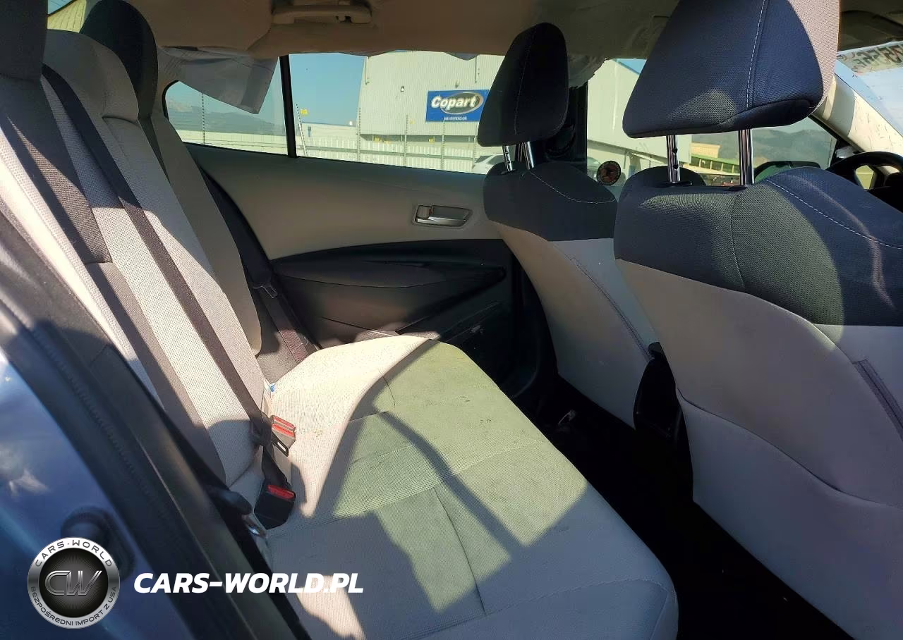 2021 Toyota Corolla Le VIN:JTDEAMDE9MJ005617 - 10