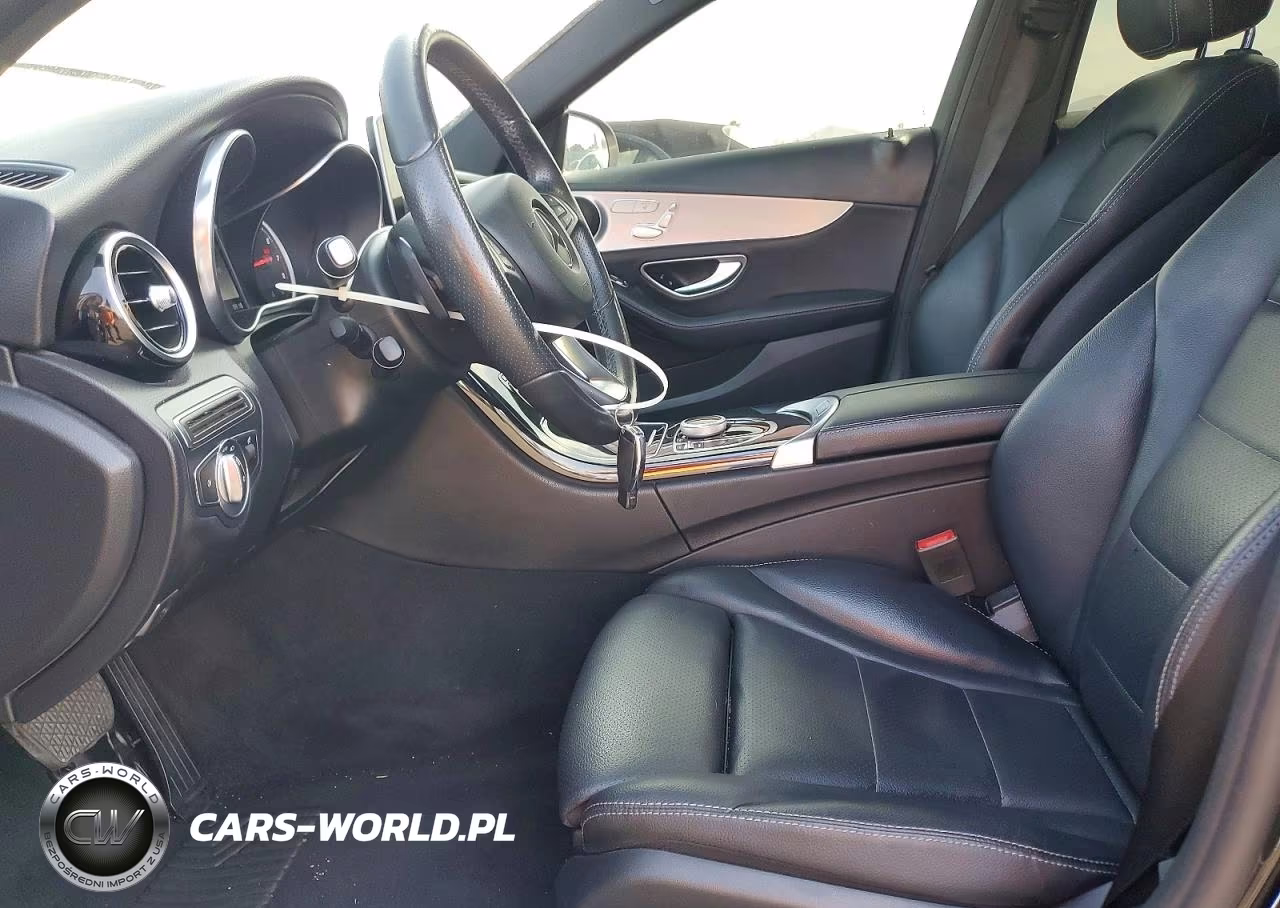 2018 Mercedes-Benz C 300 4Matic VIN:55SWF4KB7JU236256 - 7