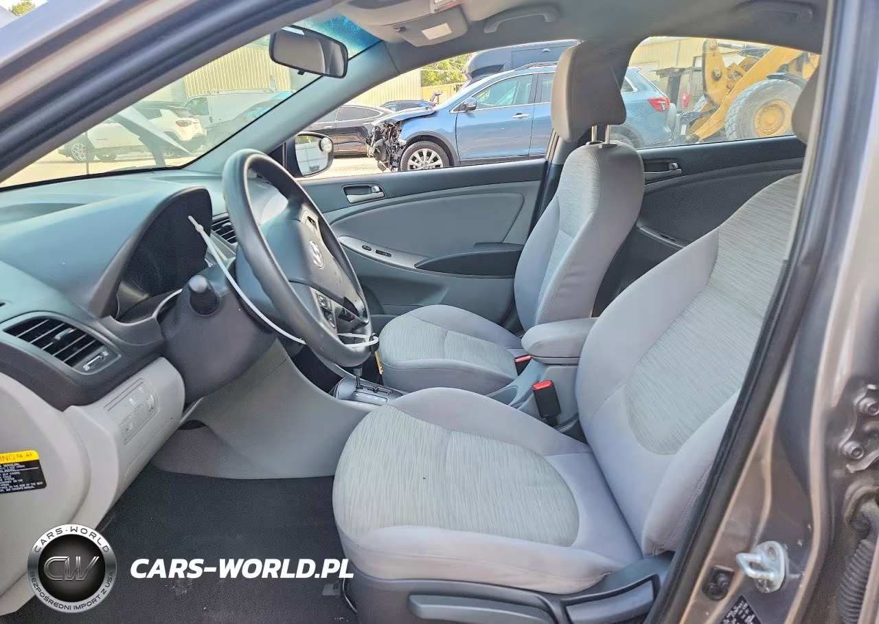 2017 Hyundai Accent Value Edition VIN:KMHCT4AE8HU361000 - 7
