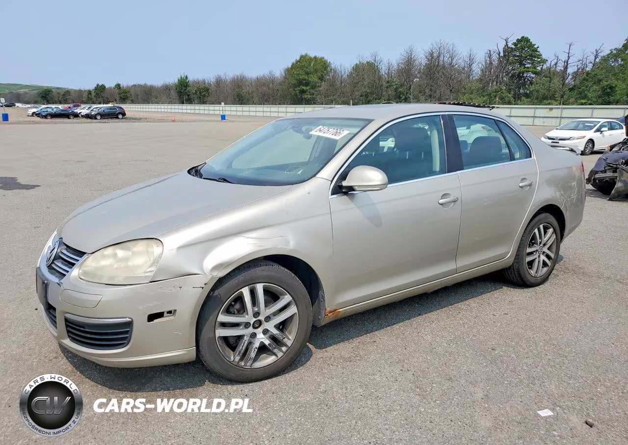 2005 Volkswagen New Jetta 2.5L Option Package 1