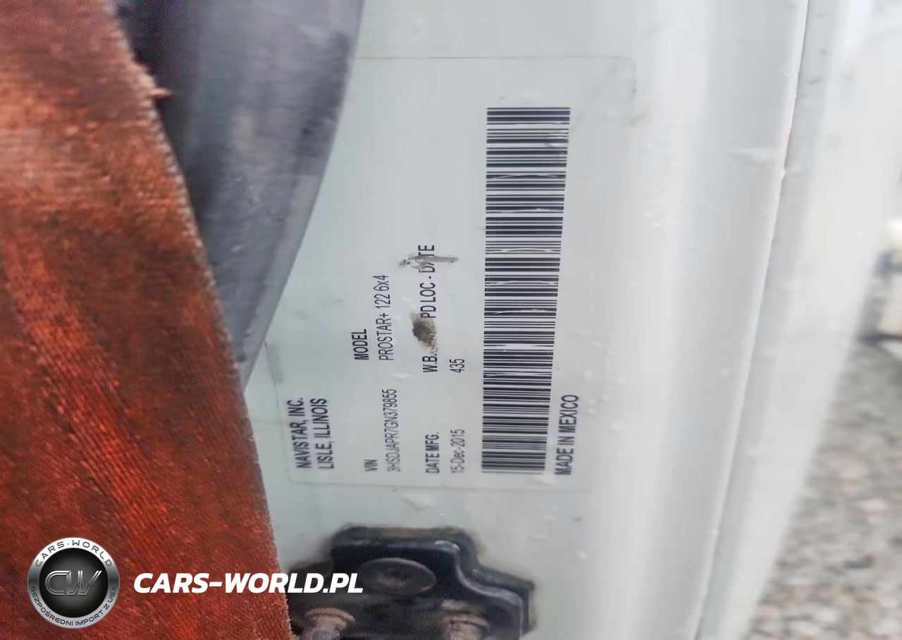 2016 International Prostar - Semi Truck VIN:3HSDJAPR7GN379855 - 11