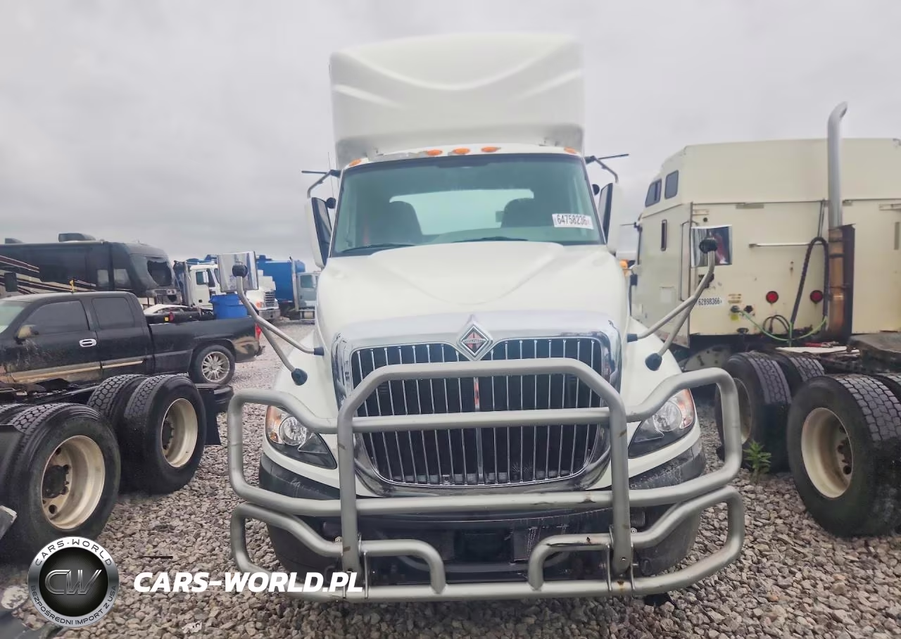 2016 International Prostar - Semi Truck VIN:3HSDJAPR7GN379855 - 5