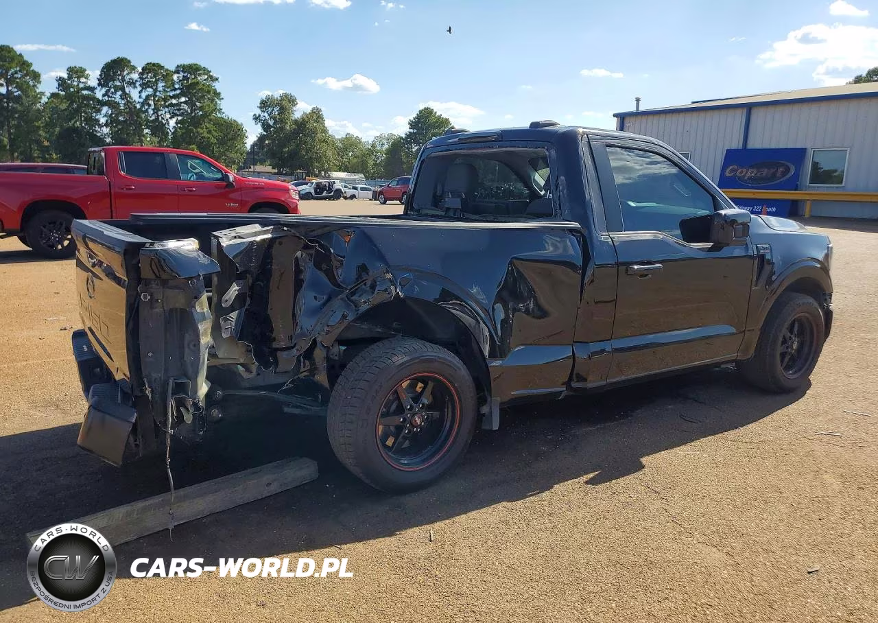 2023 Ford F150 VIN:1FTMF1C51PKF88180 - 3