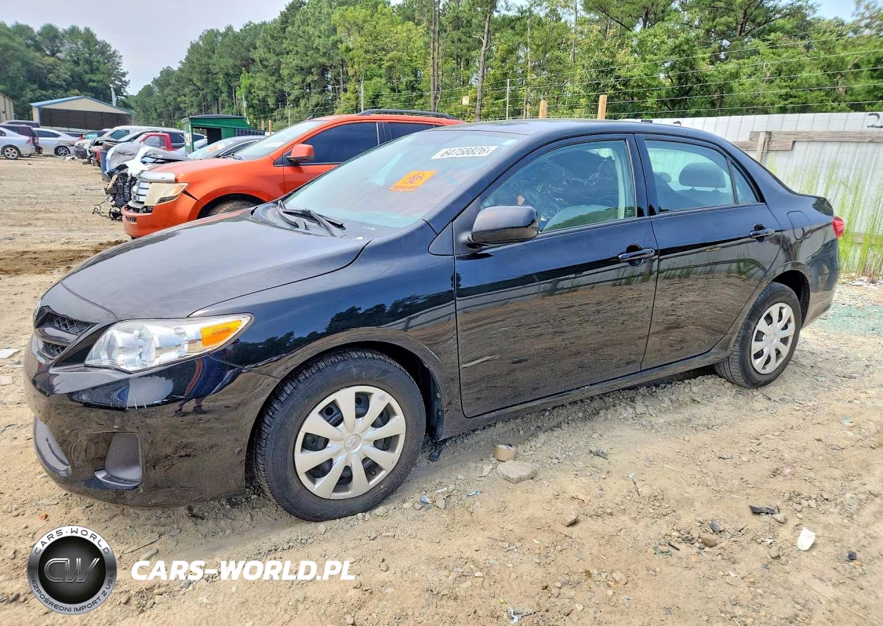 2011 Toyota Corolla Le – zdjęcie 1 z 13
