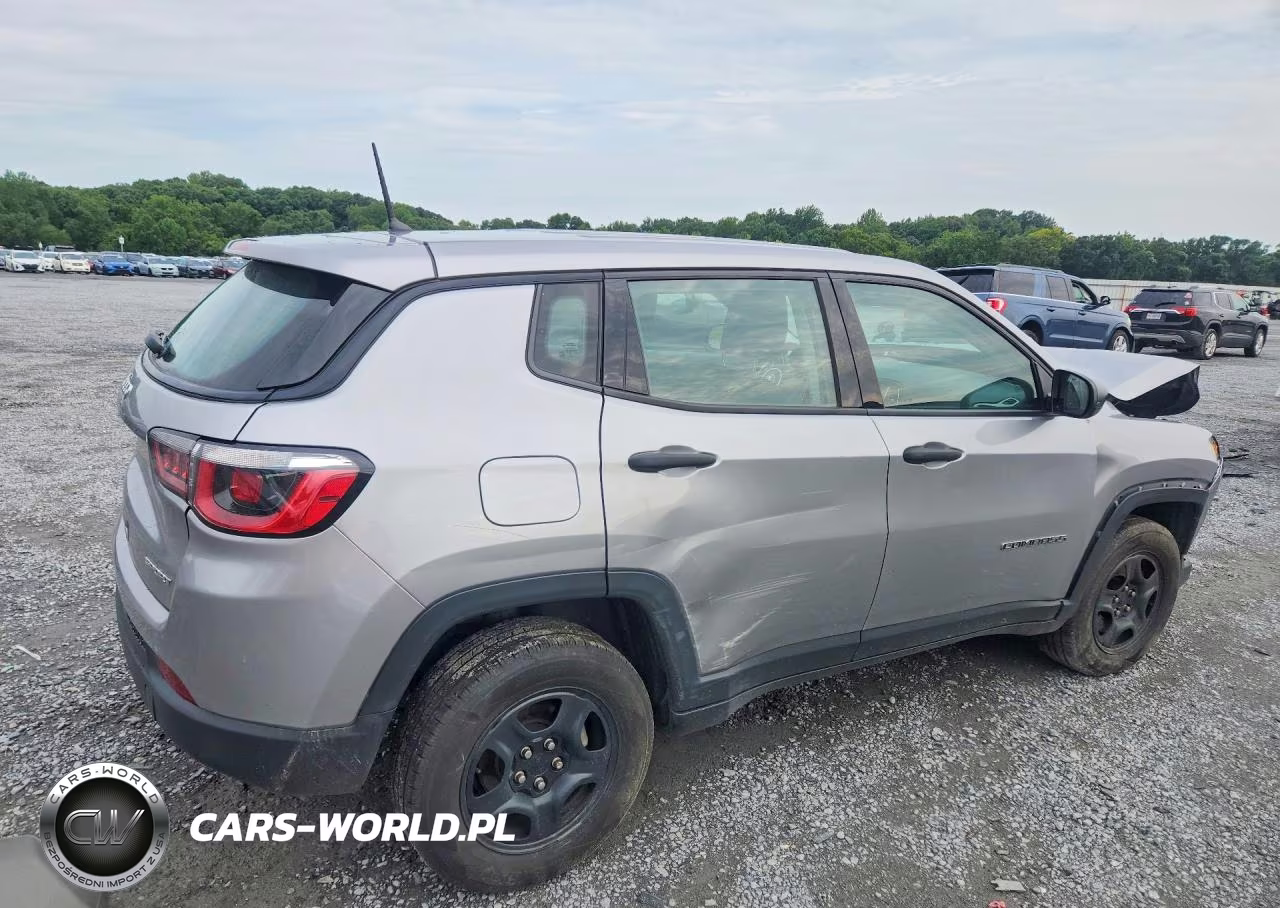 2018 Jeep Compass Sport VIN:3C4NJDAB9JT478819 - 3