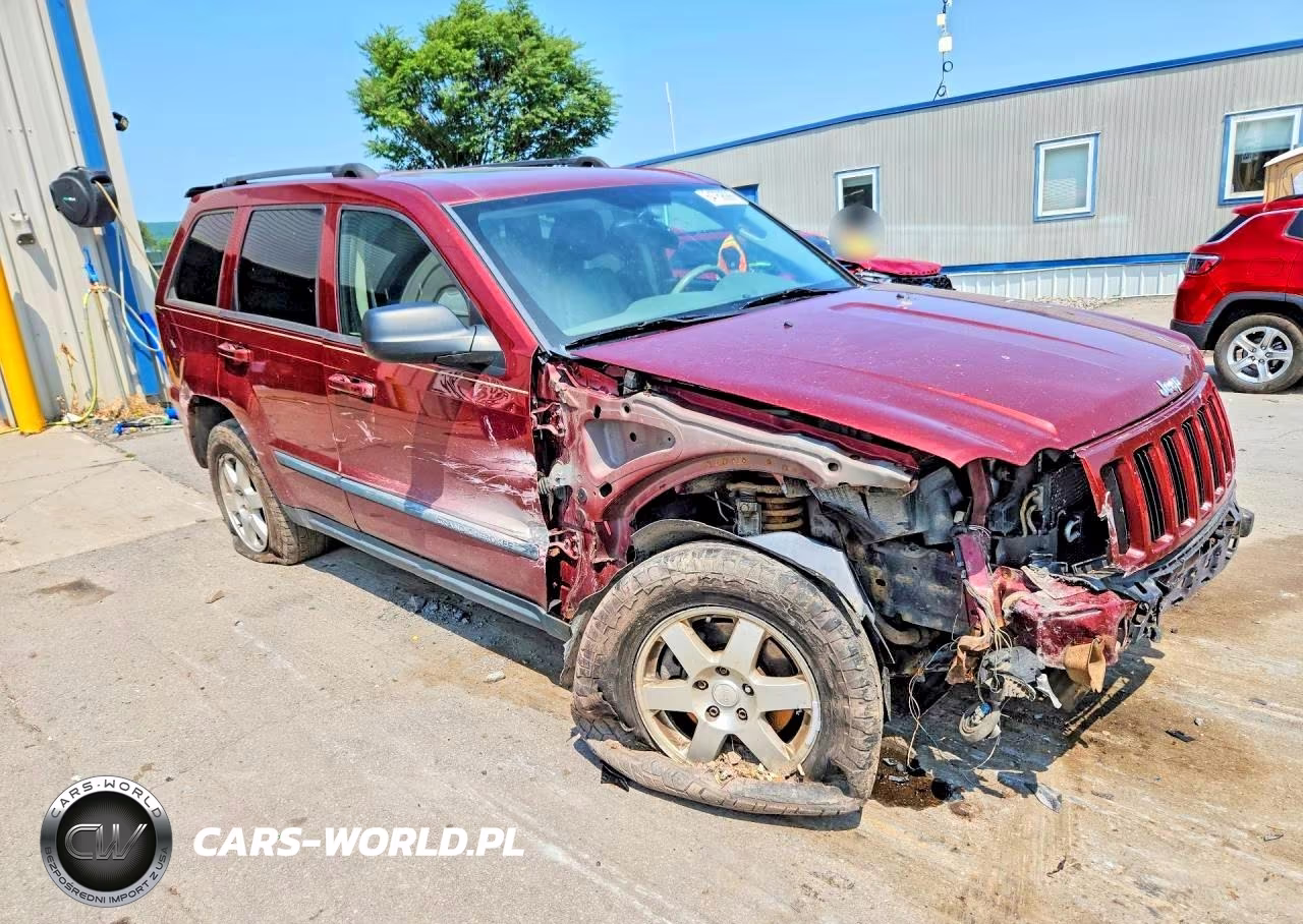 2008 Jeep Grand Cherokee Laredo VIN:1J8GR48K28C179470 - 4