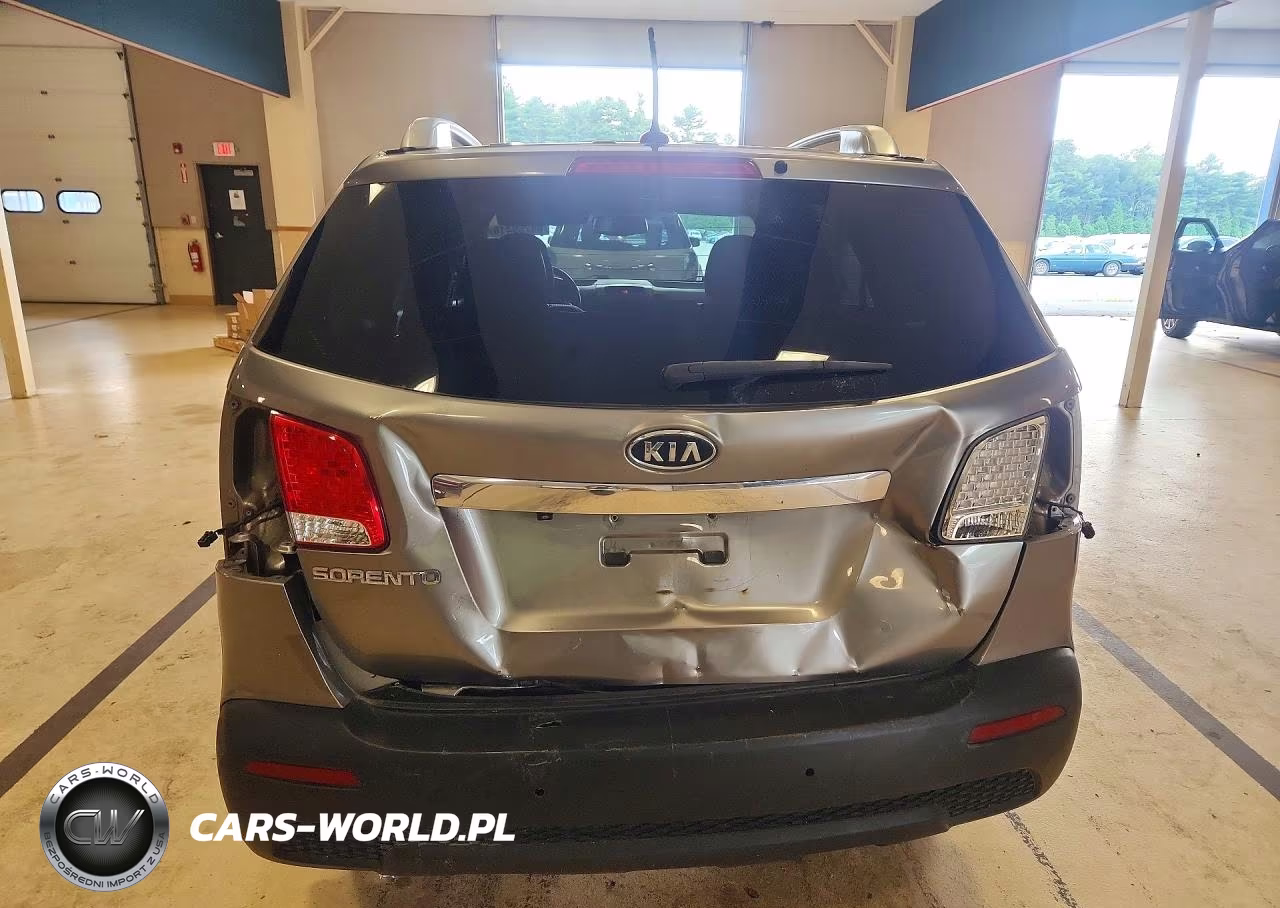 2011 Kia Sorento Lx VIN:5XYKTDA14BG046989 - 6