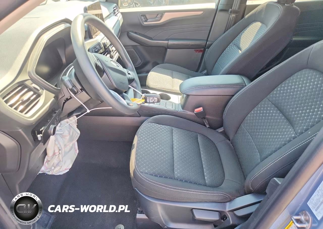 2025 Ford Escape Active VIN:1FMCU0GN4SUA79960 - 7
