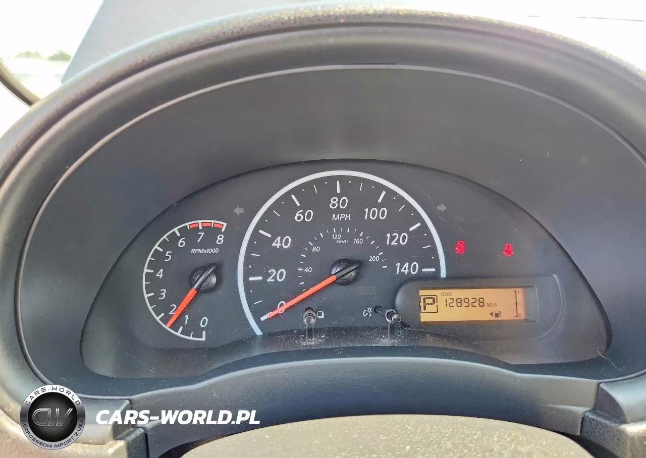 2015 Nissan Versa 1.6 S VIN:3N1CN7AP9FL938936 - 9