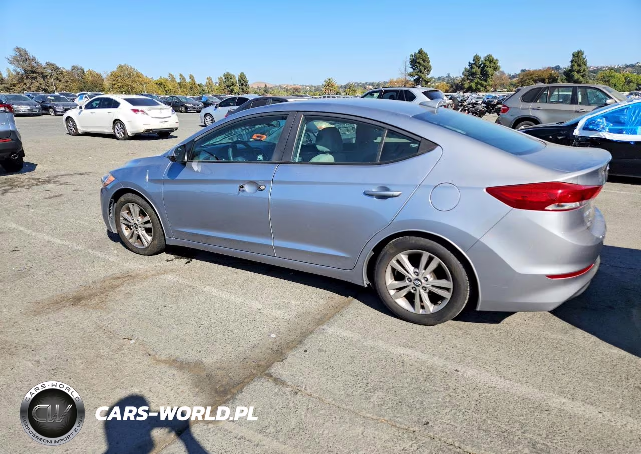 2017 Hyundai Elantra Se VIN:5NPD84LF7HH048532 - 2