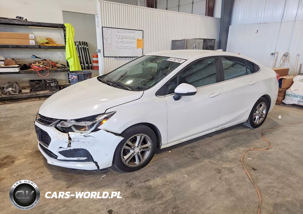 2018 Chevrolet Cruze Lt – zdjęcie 1 z 12