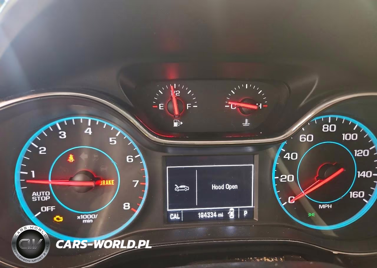 2018 Chevrolet Cruze Lt VIN:1G1BE5SM1J7215475 - 9