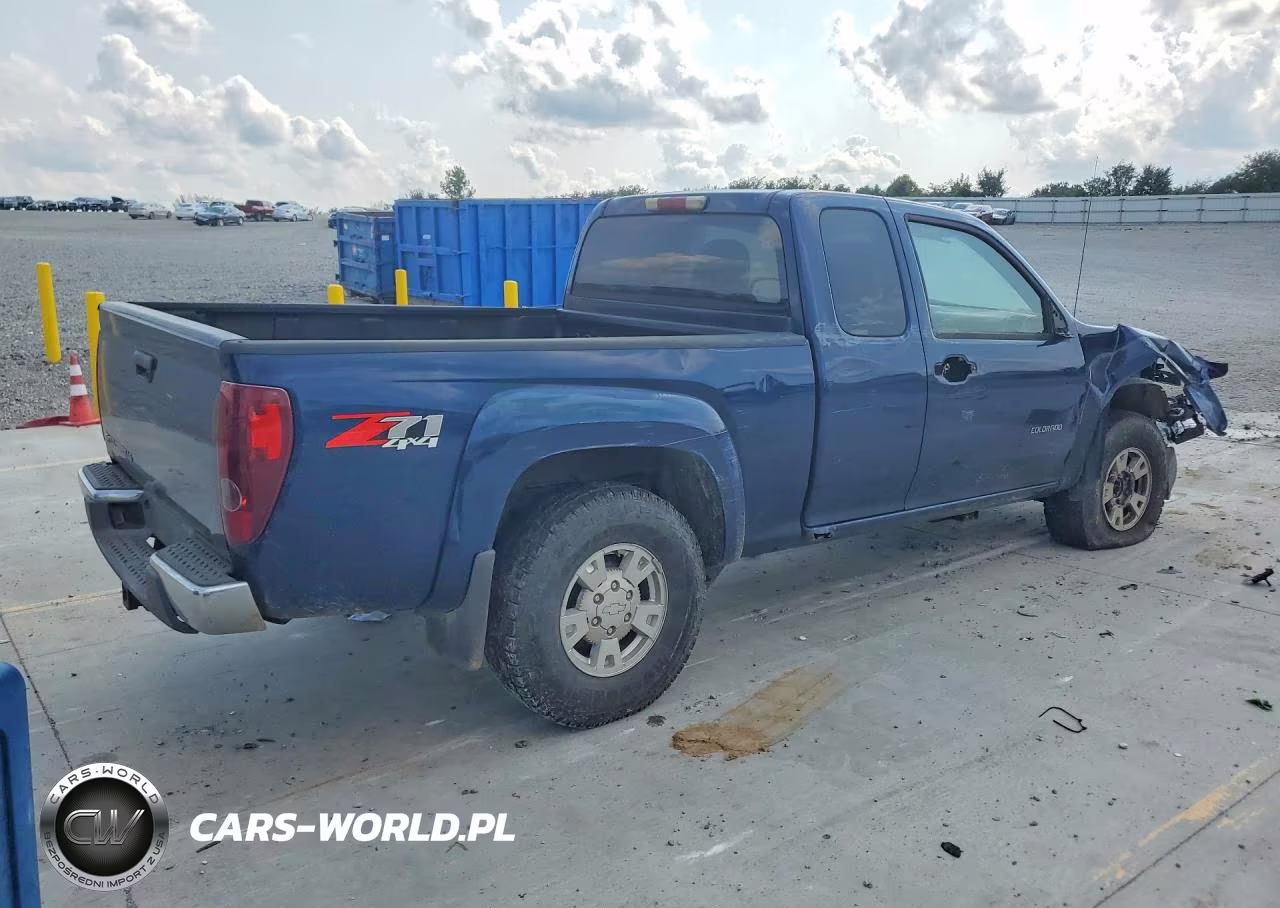 2004 Chevrolet Colorado VIN:1GCDT196048196373 - 3