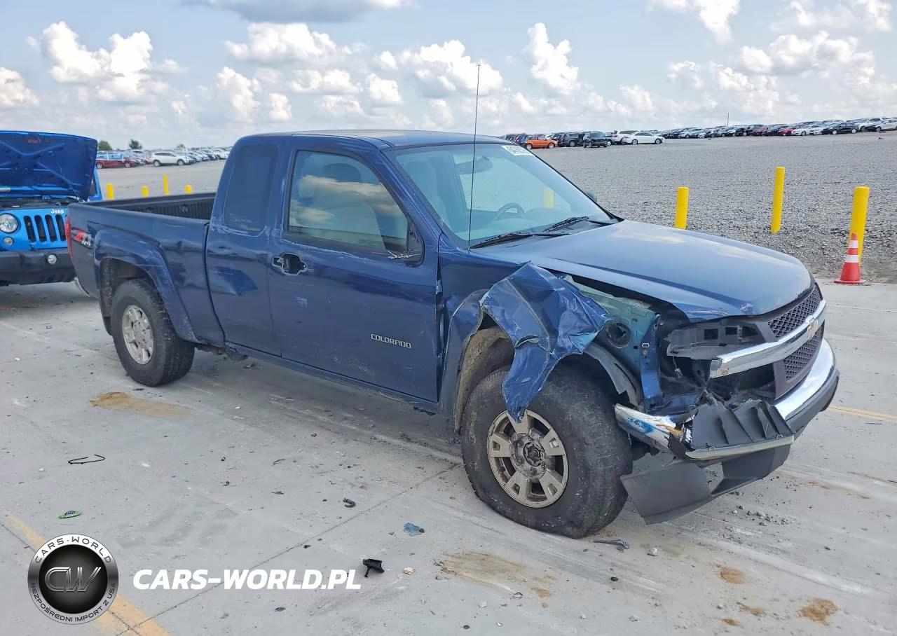 2004 Chevrolet Colorado VIN:1GCDT196048196373 - 4